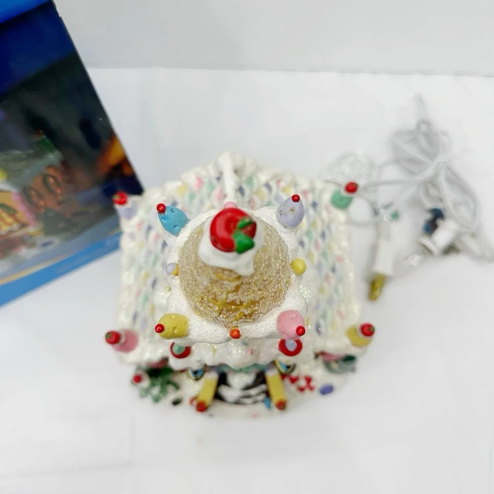 Holiday TIME 2006‎ Rare Lighted Christmas SWEET DREAMS COLLECTION Church W/box